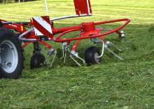 Ротационни сенообръщачки Lely Lotus 675 Stabilo AWS
