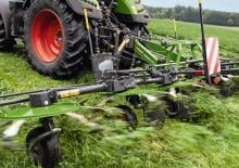 Ротационни сенообръщачки Fendt Lotus 770