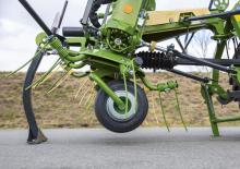 Ротационни сенообръщачки Krone Vendro 820