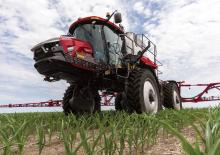 Самоходни полеви пръскачки Case IH Patriot 4450