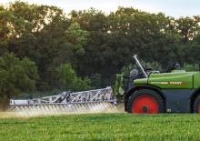 Самоходни полеви пръскачки Fendt Rogator 655