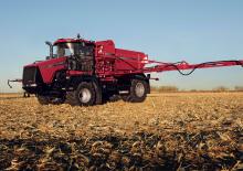 Самоходни полеви пръскачки Case IH Titan 4540