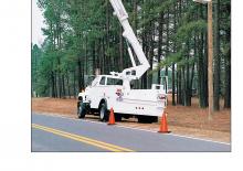 Монтирани на ремаркета повдигачи с подвижна стрела Altec L42A