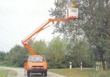 Монтирани на ремаркета повдигачи с подвижна стрела Ruthmann V 80