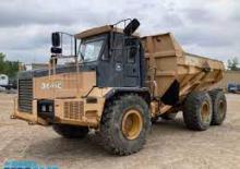 Съчленени самосвали John Deere Construction 300C
