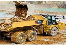 Съчленени самосвали Caterpillar 735
