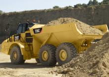 Съчленени самосвали Caterpillar 735C