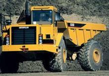Съчленени самосвали Caterpillar D 400 E