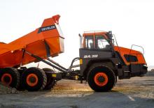 Съчленени самосвали Develon DA30-5