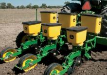 Сеялки John Deere 1010