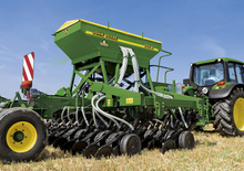 Сеялки John Deere 750A