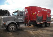 Смесители за фураж Trioliet 2400L
