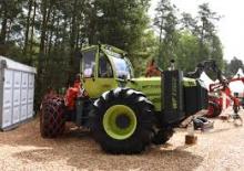 Специални плъзгащи се трактори Werner WF-Trac 900