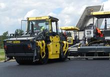 Тандемни вибрационни валяци Bomag BW 174 AP