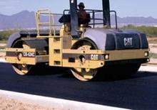 Тандемни вибрационни валяци Caterpillar CB 335 D