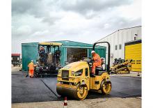 Тандемни вибрационни валяци Caterpillar CB2.5
