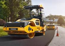 Тандемни вибрационни валяци Volvo DD140B
