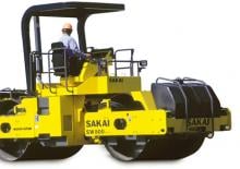 Тандемни вибрационни валяци Sakai SW800-II