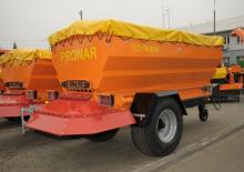 Теглени разпръсквачи Pronar T 131