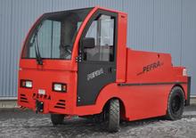 Теглещи трактори PEFRA 750