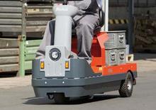 Теглещи трактори Hako Sherpa MX 20