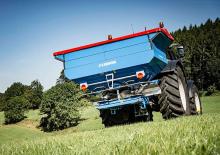 Техника за наторяване Lemken Tauri 8