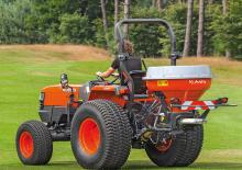 Техника за наторяване Kubota VS220