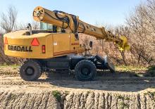 Телескопични екскаватори Gradall XL 3300 V