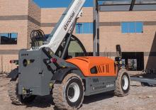 Телескопични манипулатори на материали Snorkel SR626E
