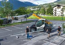 Телескопични манипулатори на материали Liebherr T 33-10