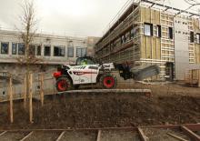 Телескопични манипулатори на материали Bobcat T35.105L 100 IV