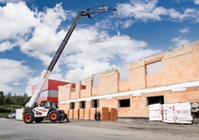 Телескопични манипулатори на материали Bobcat T35.130SLP 100 V