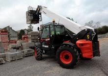 Телескопични манипулатори на материали Bobcat T40140 IIIB