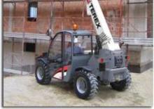 Телескопични манипулатори на материали Terexlift Telelift 2506