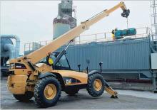Телескопични манипулатори на материали Caterpillar TH 560 B