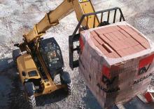 Телескопични манипулатори на материали Caterpillar TH350B