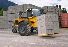 Телескопични манипулатори на материали Liebherr TL 441-7