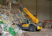 Телескопични манипулатори на материали Liebherr TL 451-13