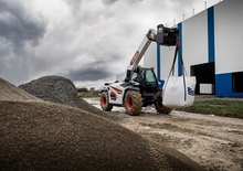 Телескопични манипулатори на материали Bobcat TL26.60 High Cab 75 V
