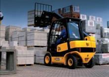 Телескопични манипулатори на материали JCB TLT25D-HL
