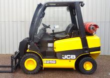 Телескопични манипулатори на материали JCB TLT25G-HL