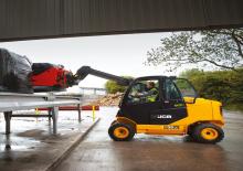 Телескопични манипулатори на материали JCB TLT35D