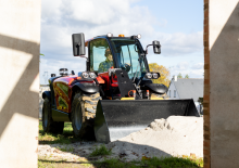 Телескопични манипулатори на материали Manitou ULM 412 H
