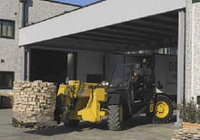 Телескопични манипулатори на материали Komatsu WH613