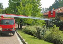 Телескопични вишки, монтирани на камион Multitel 160 Alu R
