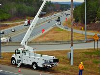 Телескопични вишки, монтирани на камион Altec ALB42P