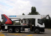 Телескопични вишки, монтирани на камион CTE B-Lift 510 HR