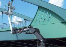 Телескопични вишки, монтирани на камион Decker DTP 800 B
