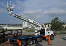 Телескопични вишки, монтирани на камион Elliott Equipment G72F HiReach