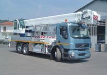Телескопични вишки, монтирани на камион Multitel J 340 TA